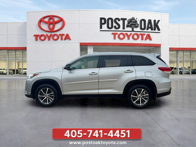 Used 2019 Toyota Highlander XLE w/ Protection Package #3 AWD/4WD image 6
