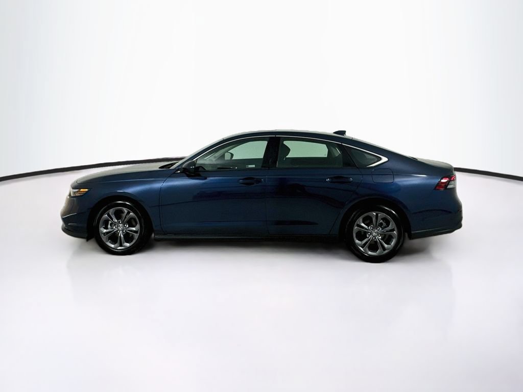 Used 2024 Honda Accord EX image 4