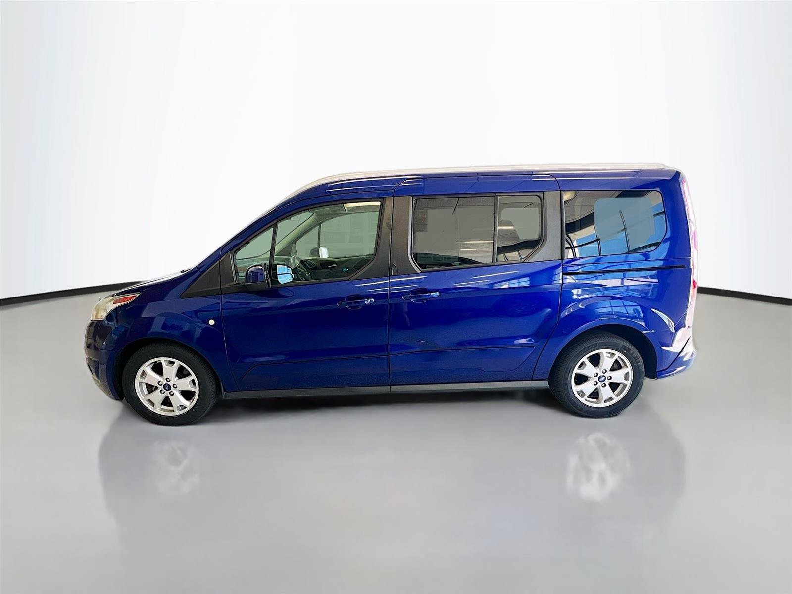 Used 2016 Ford Transit Connect Titanium FWD image 8
