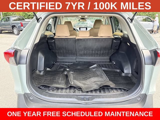 Used 2023 Toyota RAV4 XLE AWD/4WD image 12