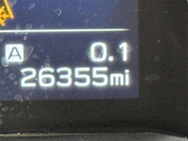 Used 2021 Subaru Ascent Limited image 2