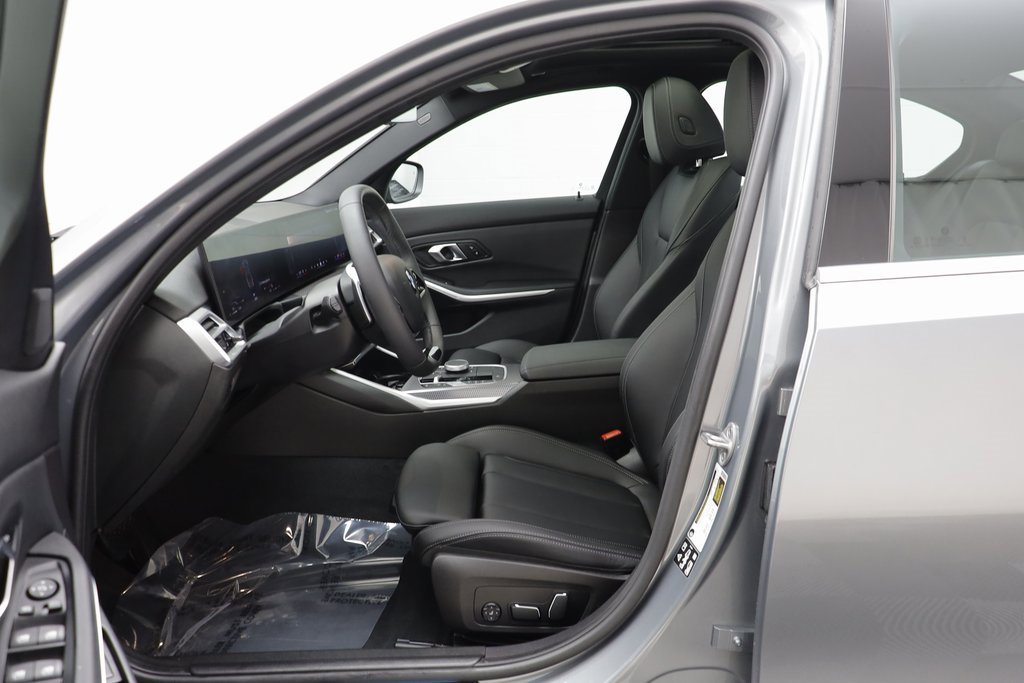 Certified 2025 BMW 330i xDrive Sedan w/ M Sport Package image 5