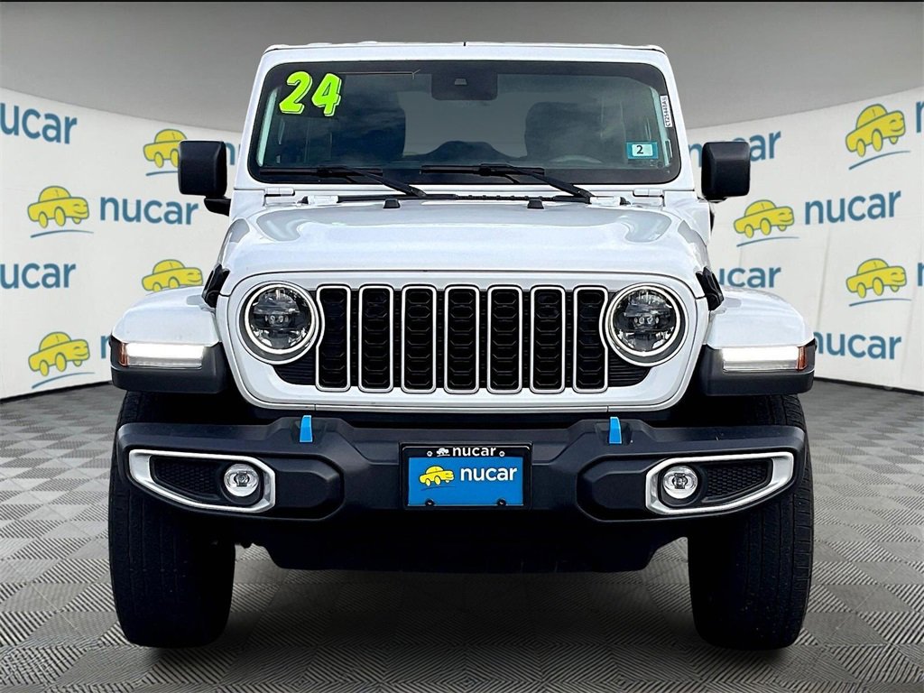 Used 2024 Jeep Wrangler Unlimited Sahara w/ Safety Group image 2