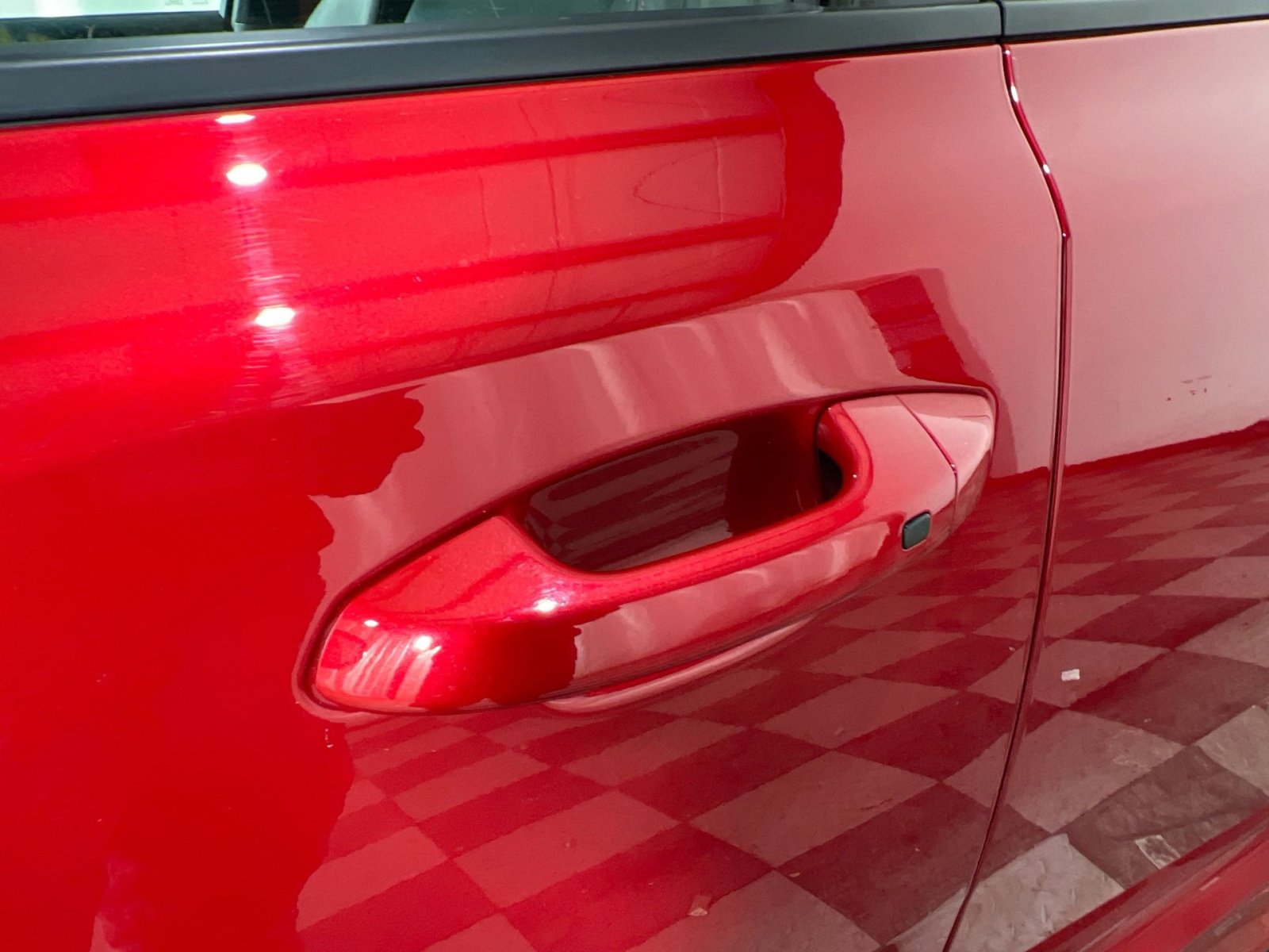 Used 2023 Kia Stinger GT2 image 12