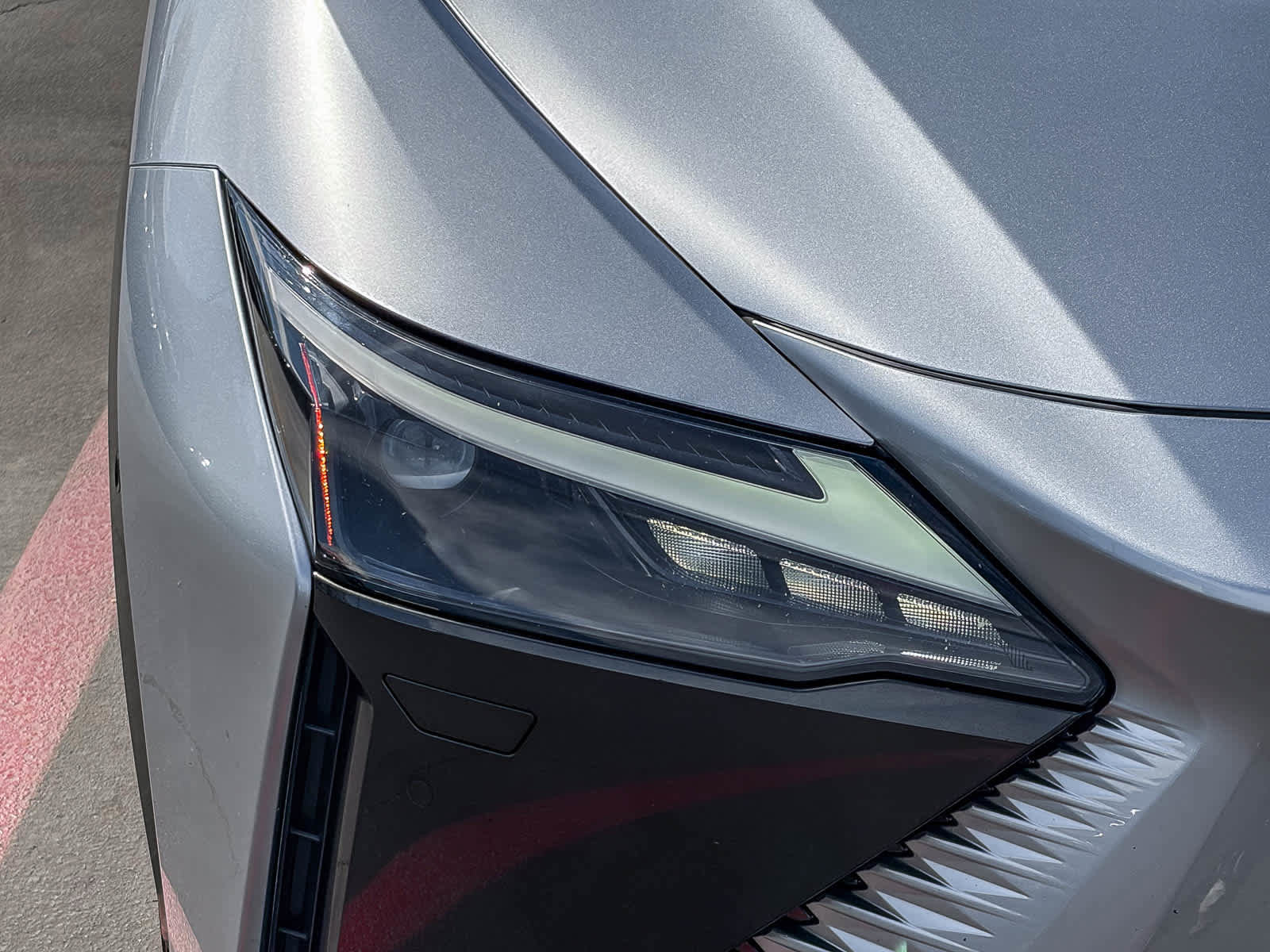 Certified 2023 Lexus RZ 450e Luxury w/ Accessory Package (Z1) image 7