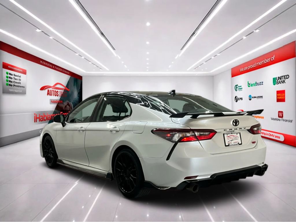 Used 2022 Toyota Camry TRD FWD image 5