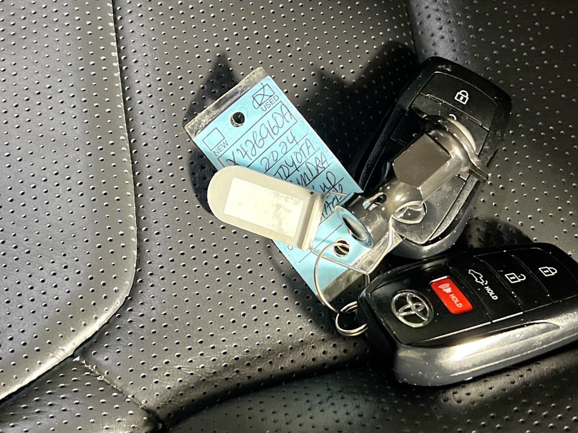 Used 2024 Toyota Tundra Platinum RWD image 36