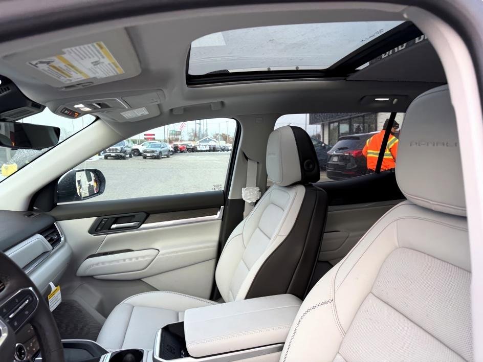 New 2026 GMC Terrain Denali w/ LPO, Floor Liner Package image 12