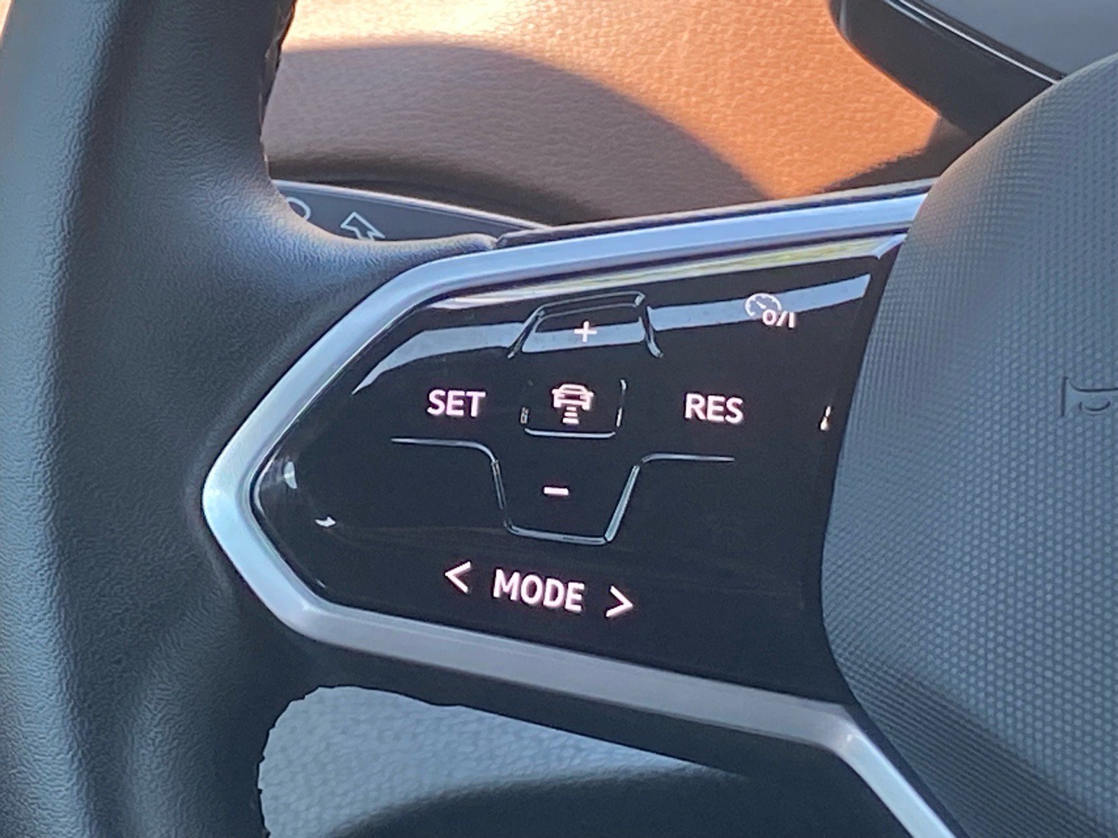 Certified 2023 Volkswagen ID.4 Pro RWD image 7