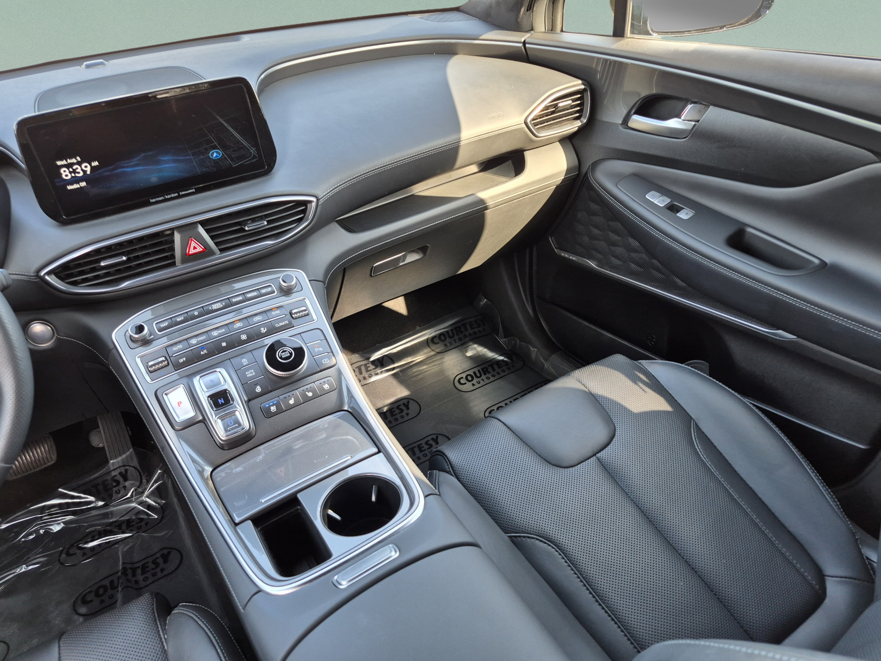 Used 2023 Hyundai Santa Fe Calligraphy FWD image 16