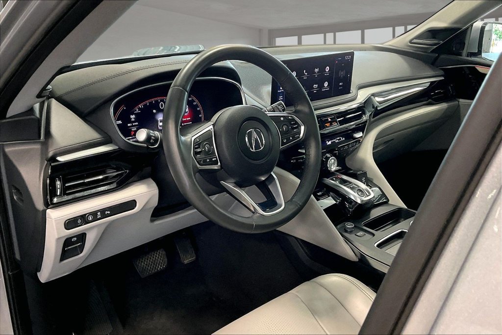 Used 2025 Acura MDX w/ Technology Package AWD/4WD image 18