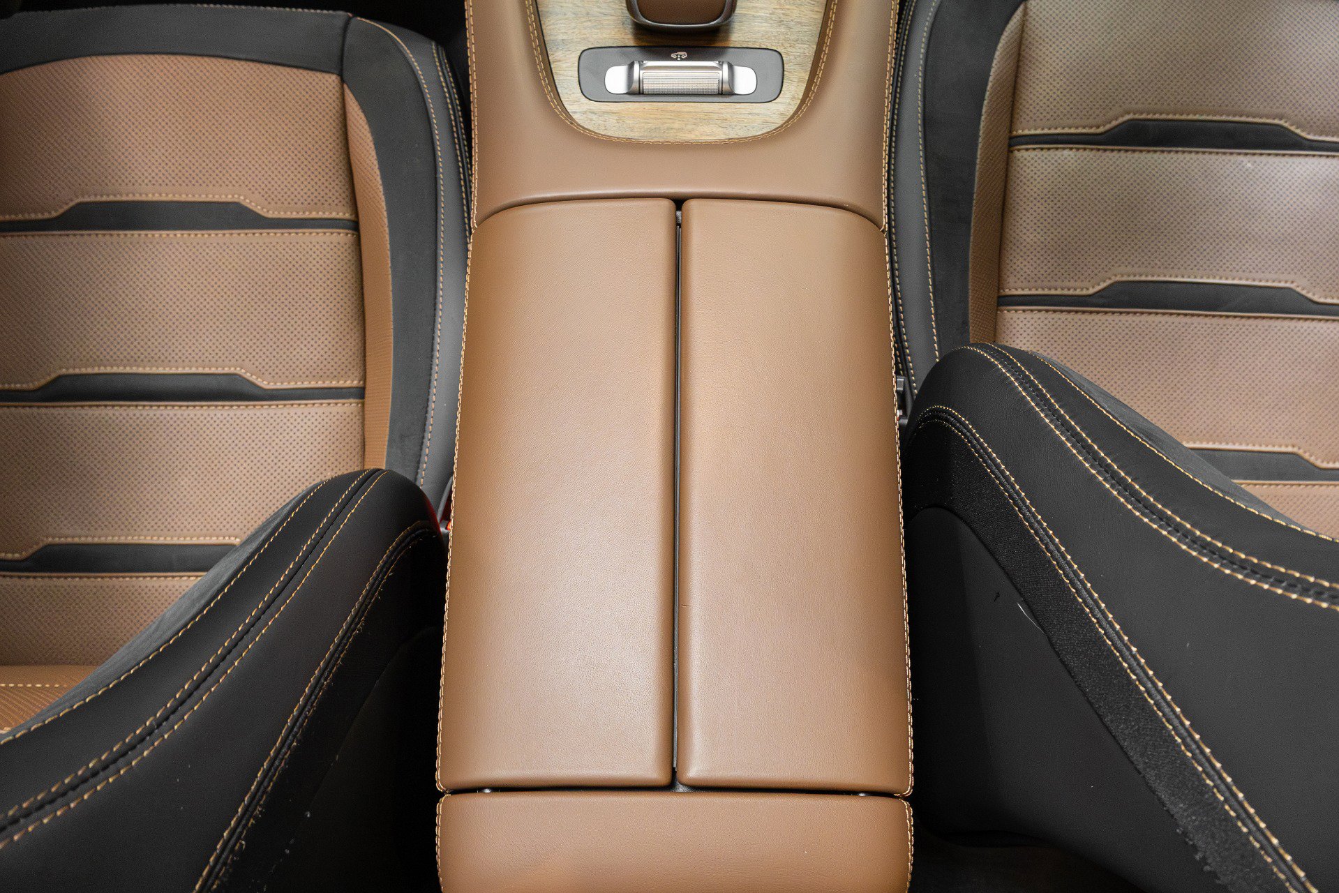 Used 2024 Mercedes-Benz GLE 53 AMG 4MATIC Coupe image 29