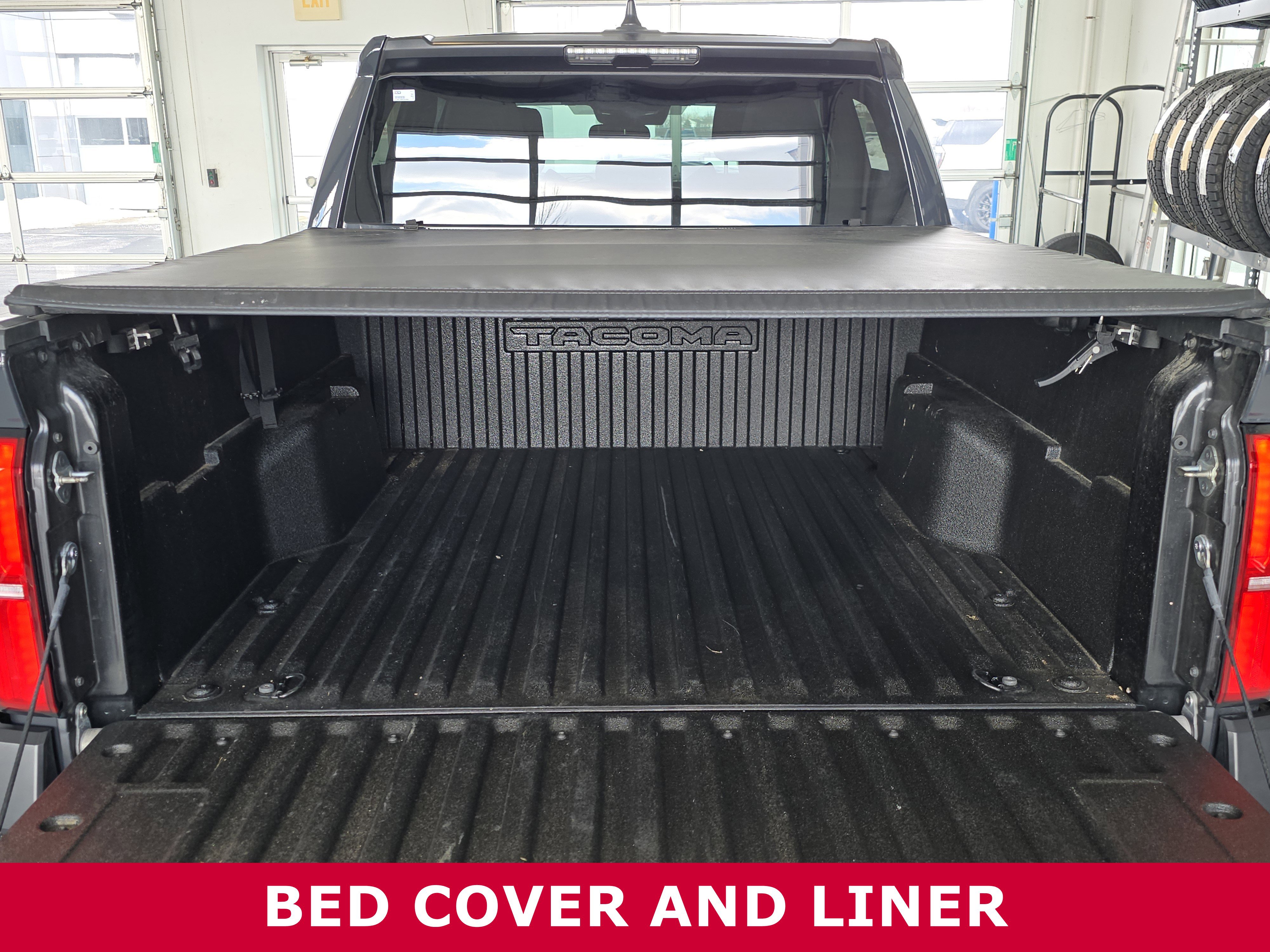 Used 2024 Toyota Tacoma TRD Sport image 22