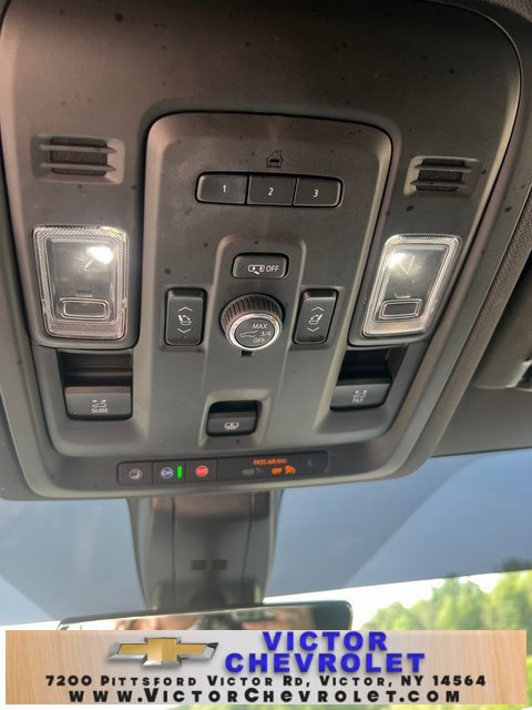 Certified 2021 Chevrolet Suburban High Country image 17