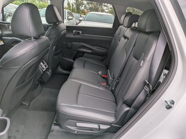 New 2026 Kia Sorento S w/ S Panoramic Sunroof Package FWD image 15