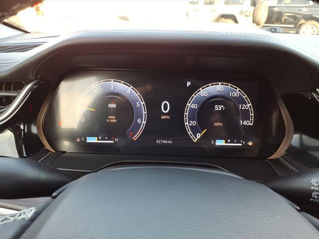 Used 2022 Jeep Grand Cherokee L Limited image 38