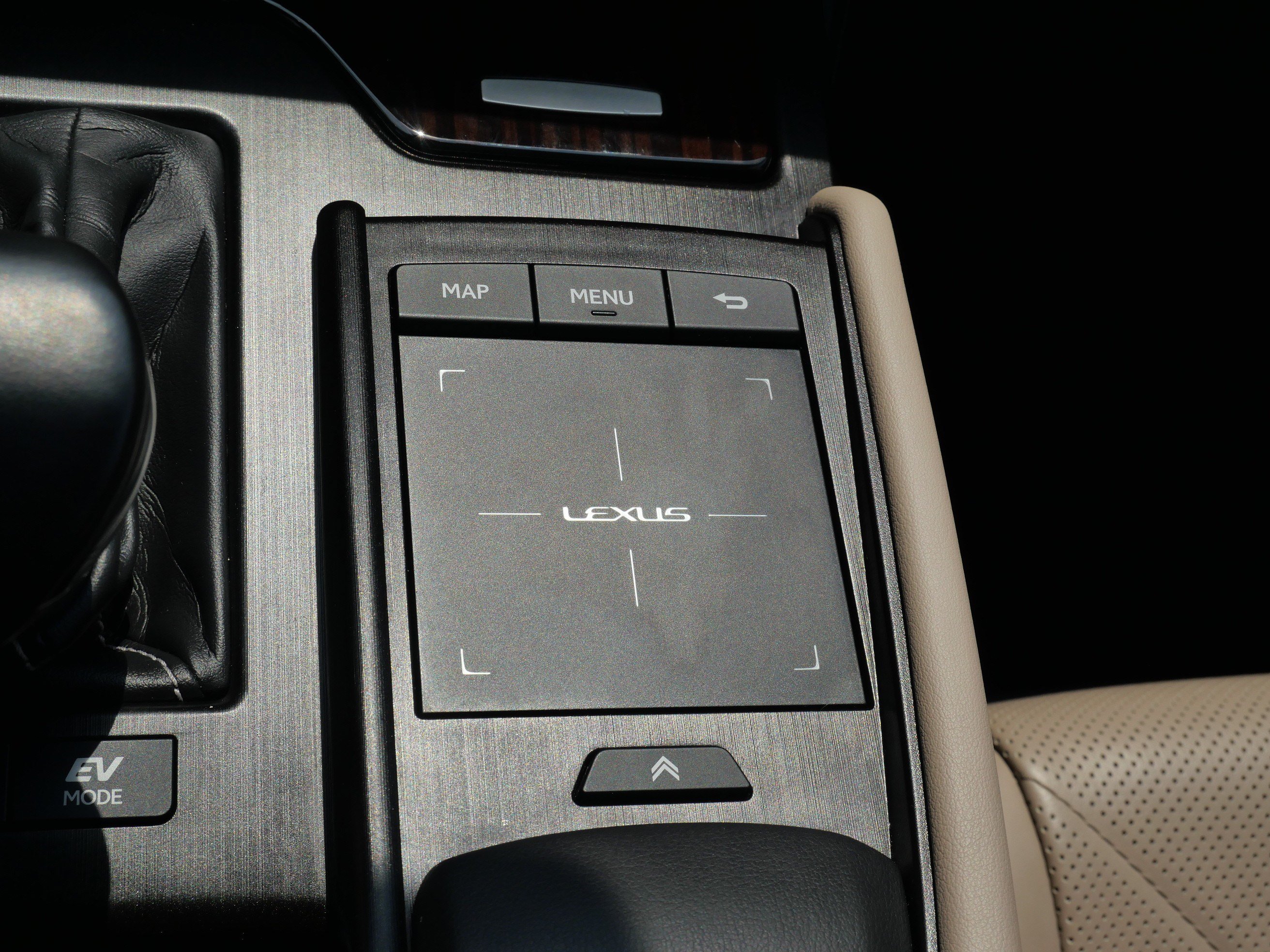 Used 2019 Lexus ES 300h FWD image 33