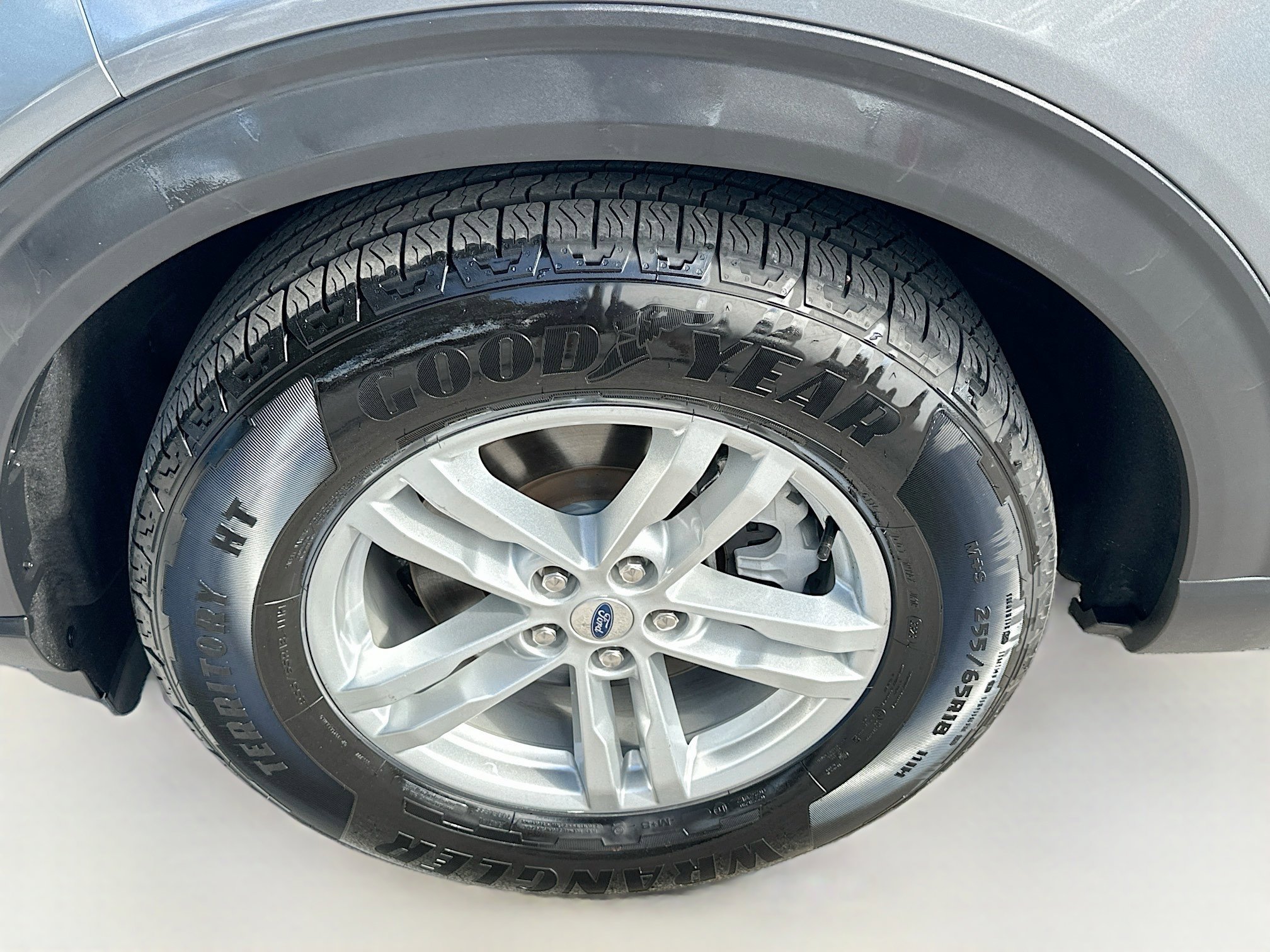 Used 2021 Ford Explorer XLT image 37