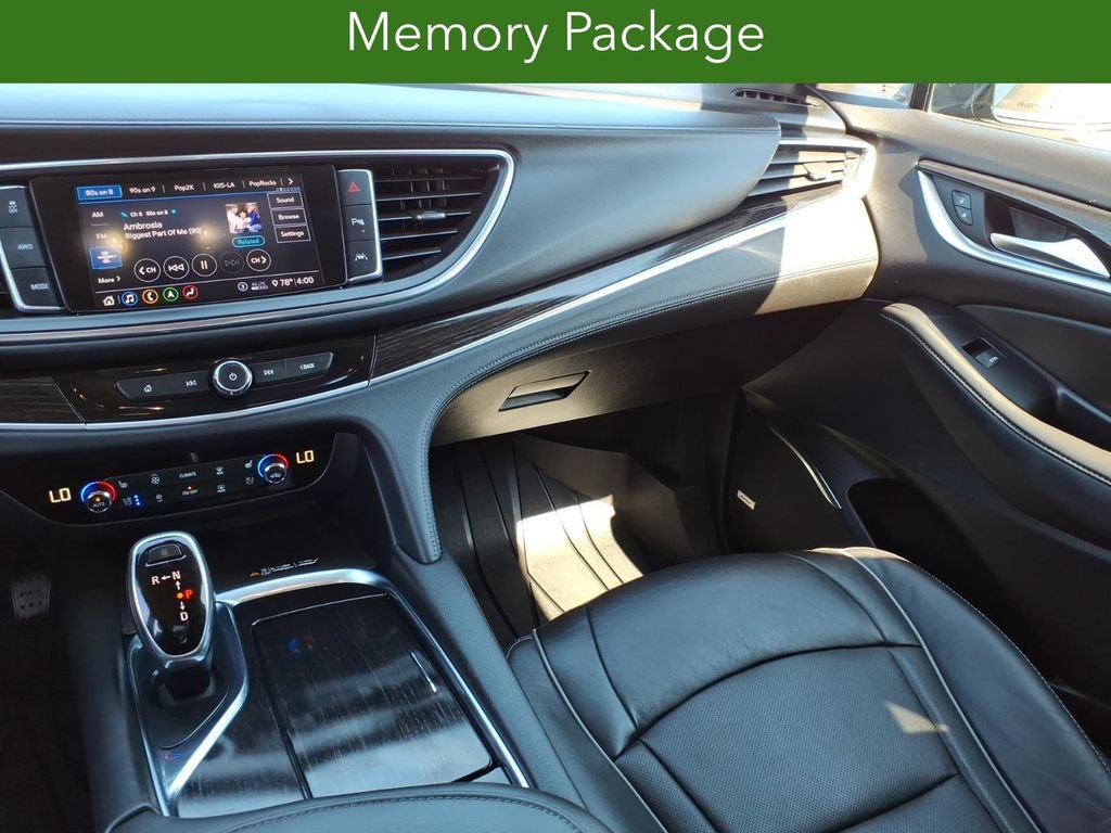 Certified 2021 Buick Enclave Avenir w/ Avenir Technology Package AWD/4WD image 20