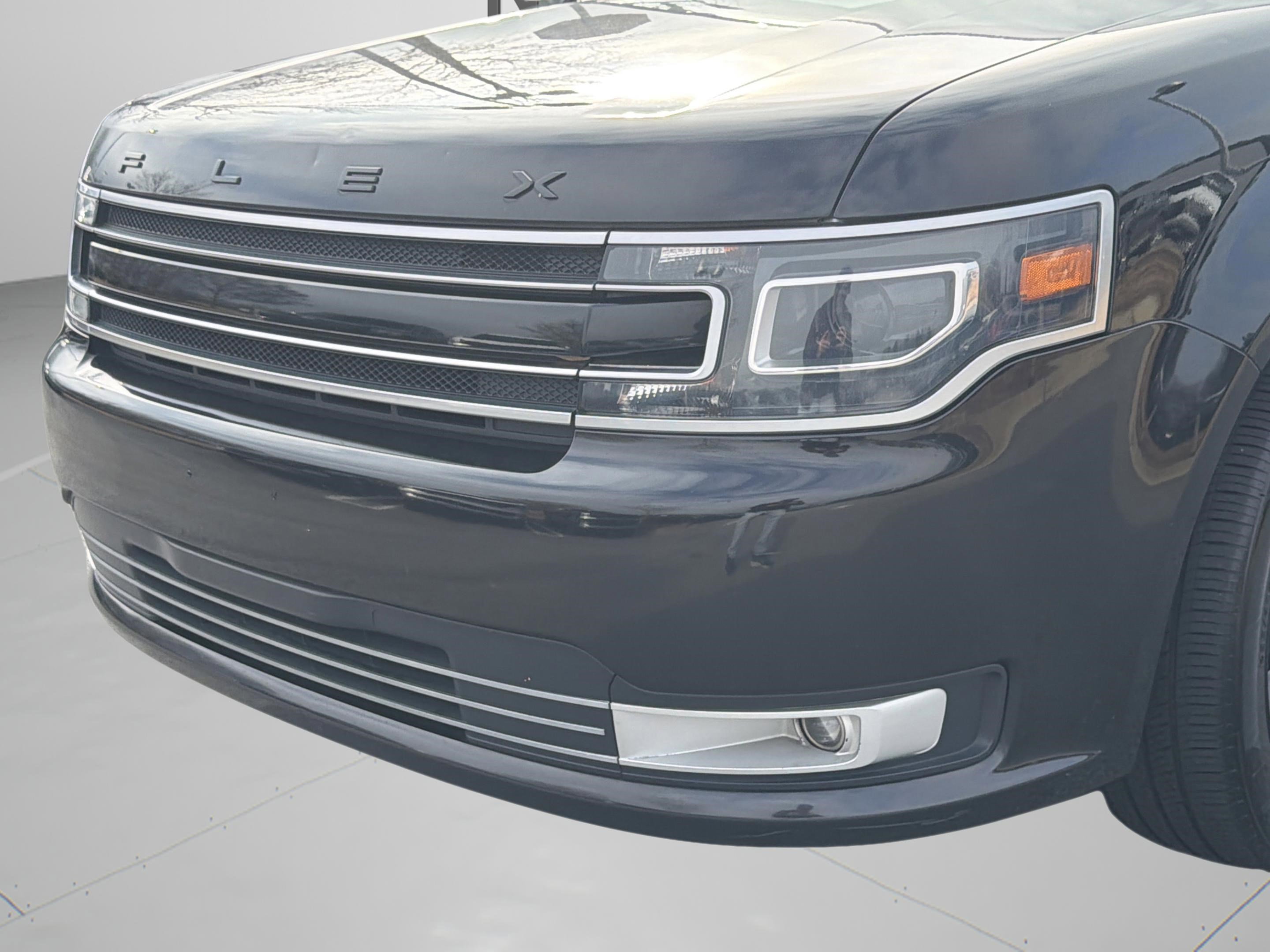 Used 2018 Ford Flex Limited w/ Limited Appearance Package image 32
