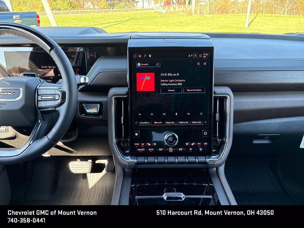 New 2026 GMC Yukon Denali Ultimate AWD/4WD image 20