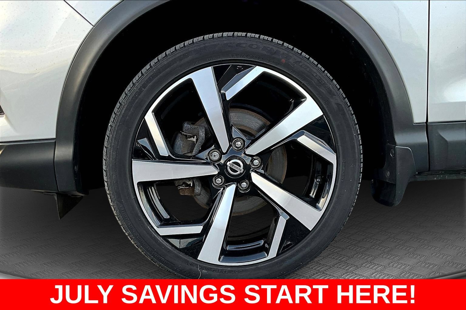 Used 2022 Nissan Rogue Sport SL AWD/4WD image 43
