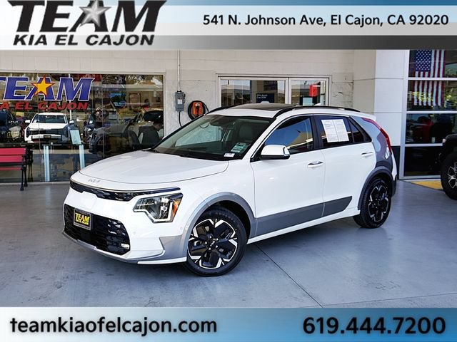 Certified 2023 Kia Niro Wave FWD image 1