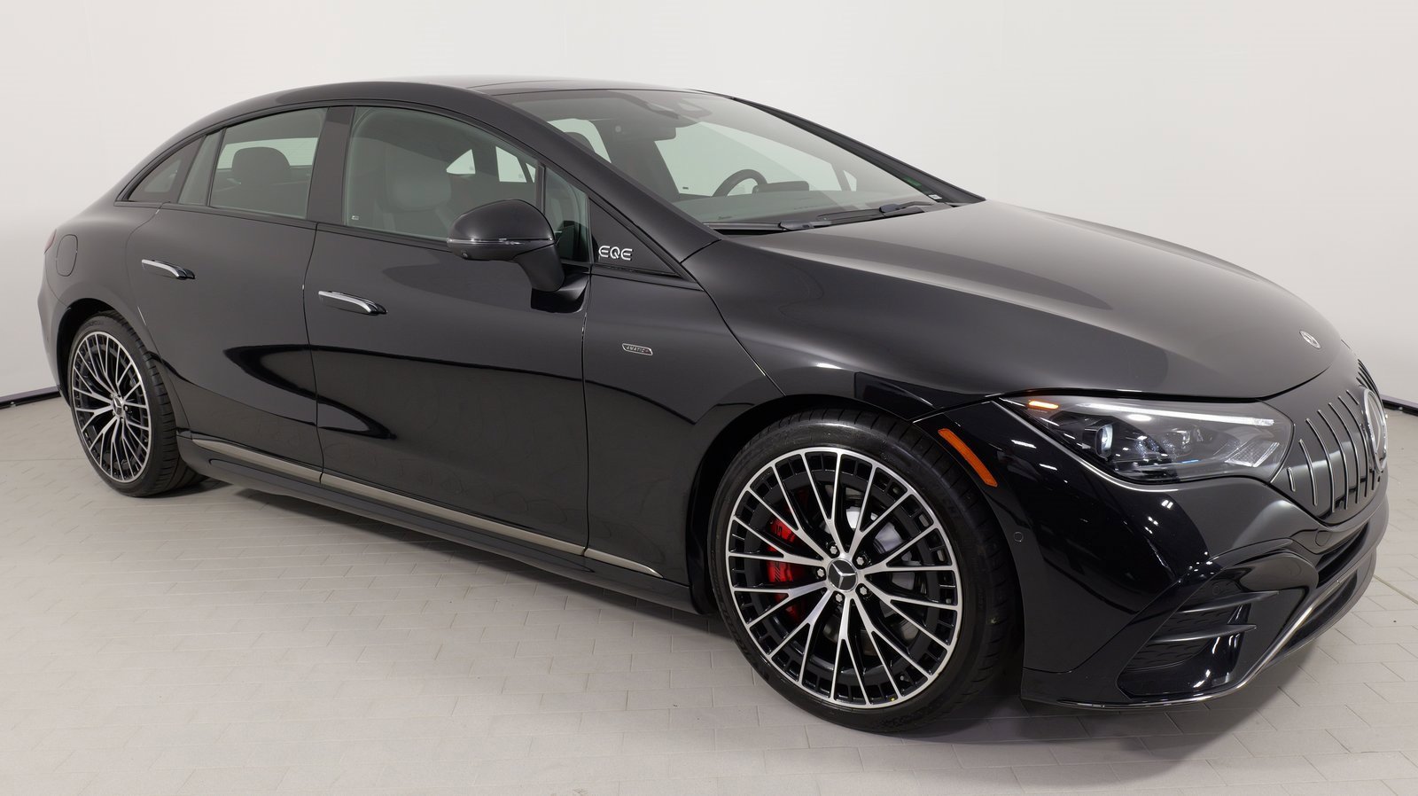 Used 2023 Mercedes-Benz EQE AMG AMG EQE image 21