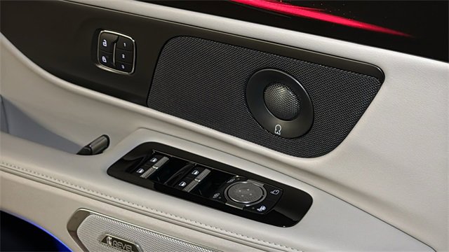 New 2026 Lincoln Nautilus Premier w/ Equipment Group 102A image 36