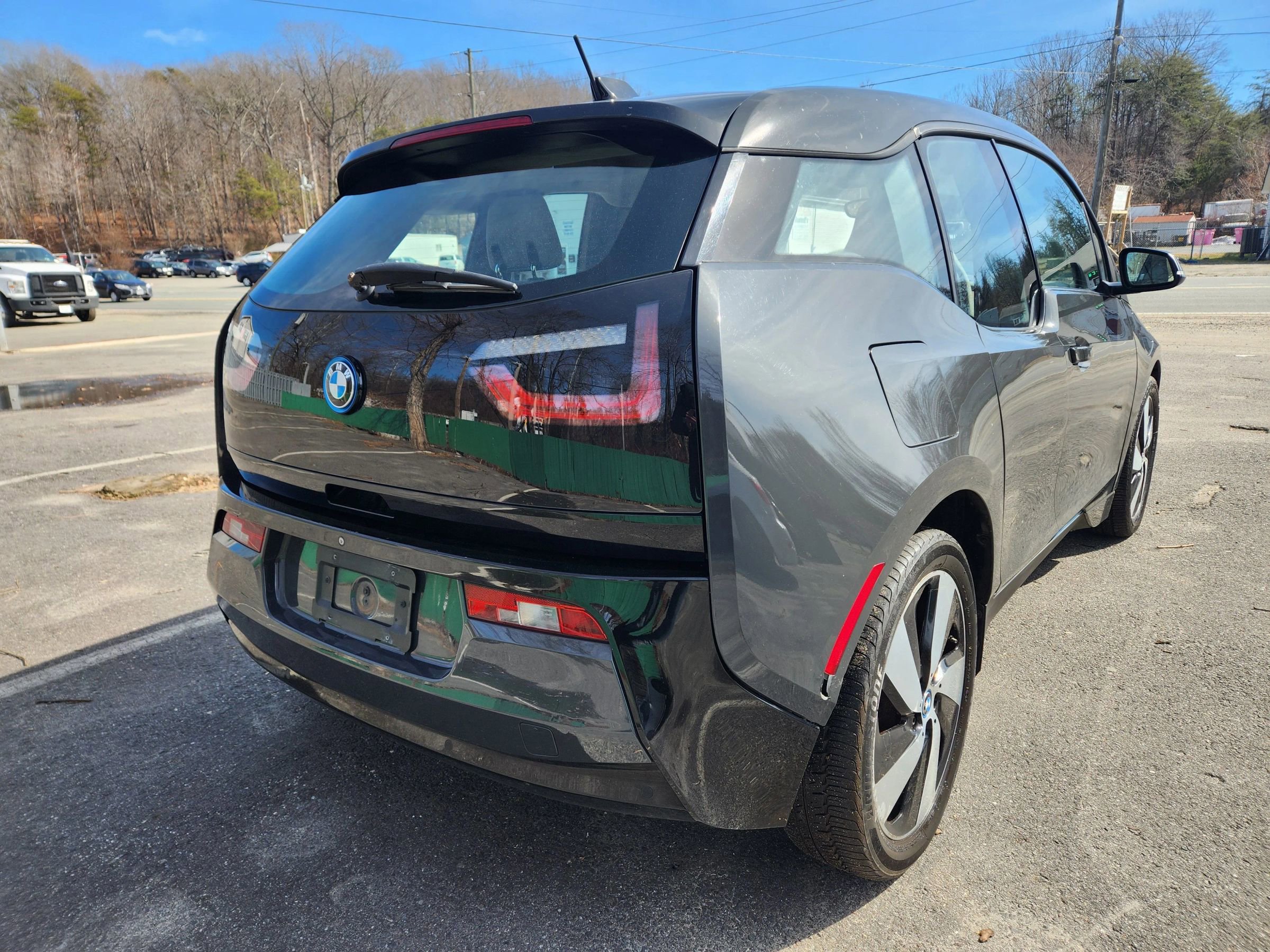 Used 2015 BMW i3 w/ Range Extender image 7