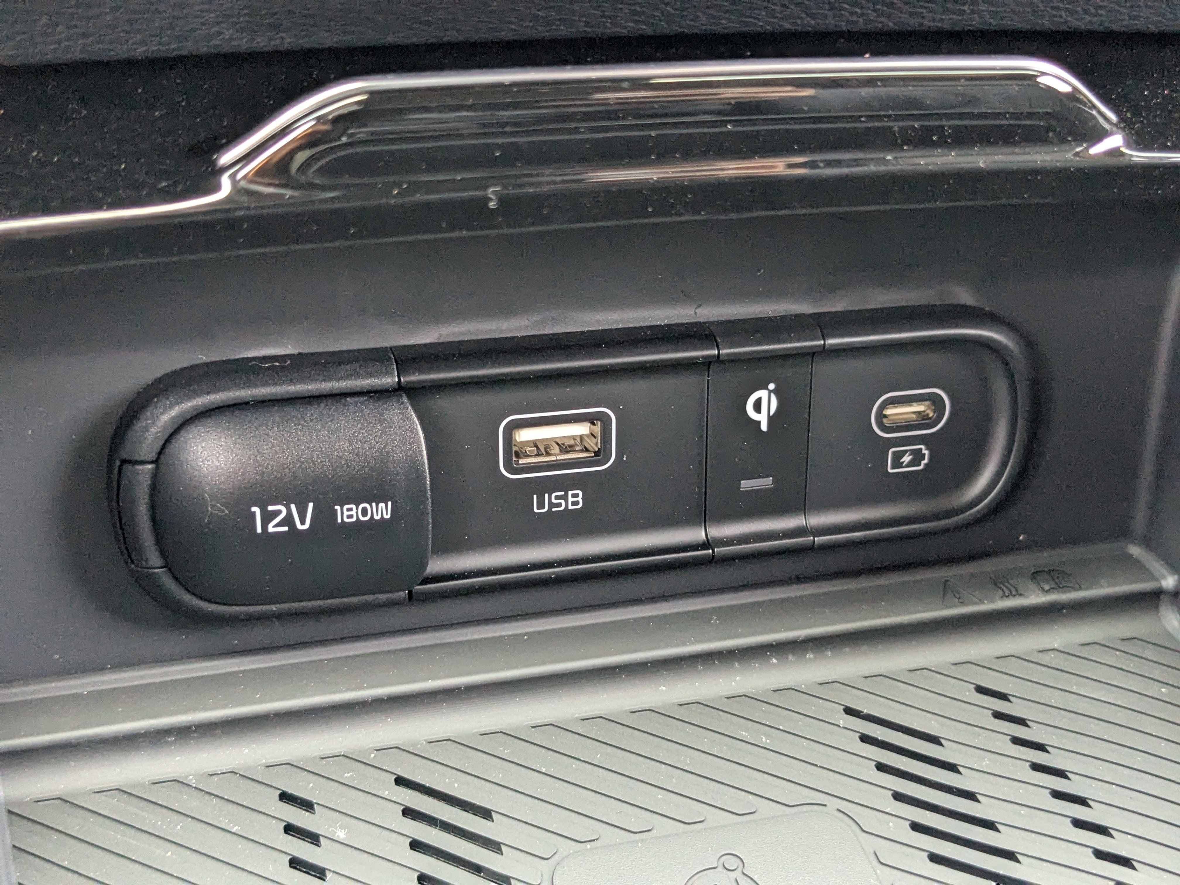 New 2025 Kia Sportage X-Line Prestige image 27