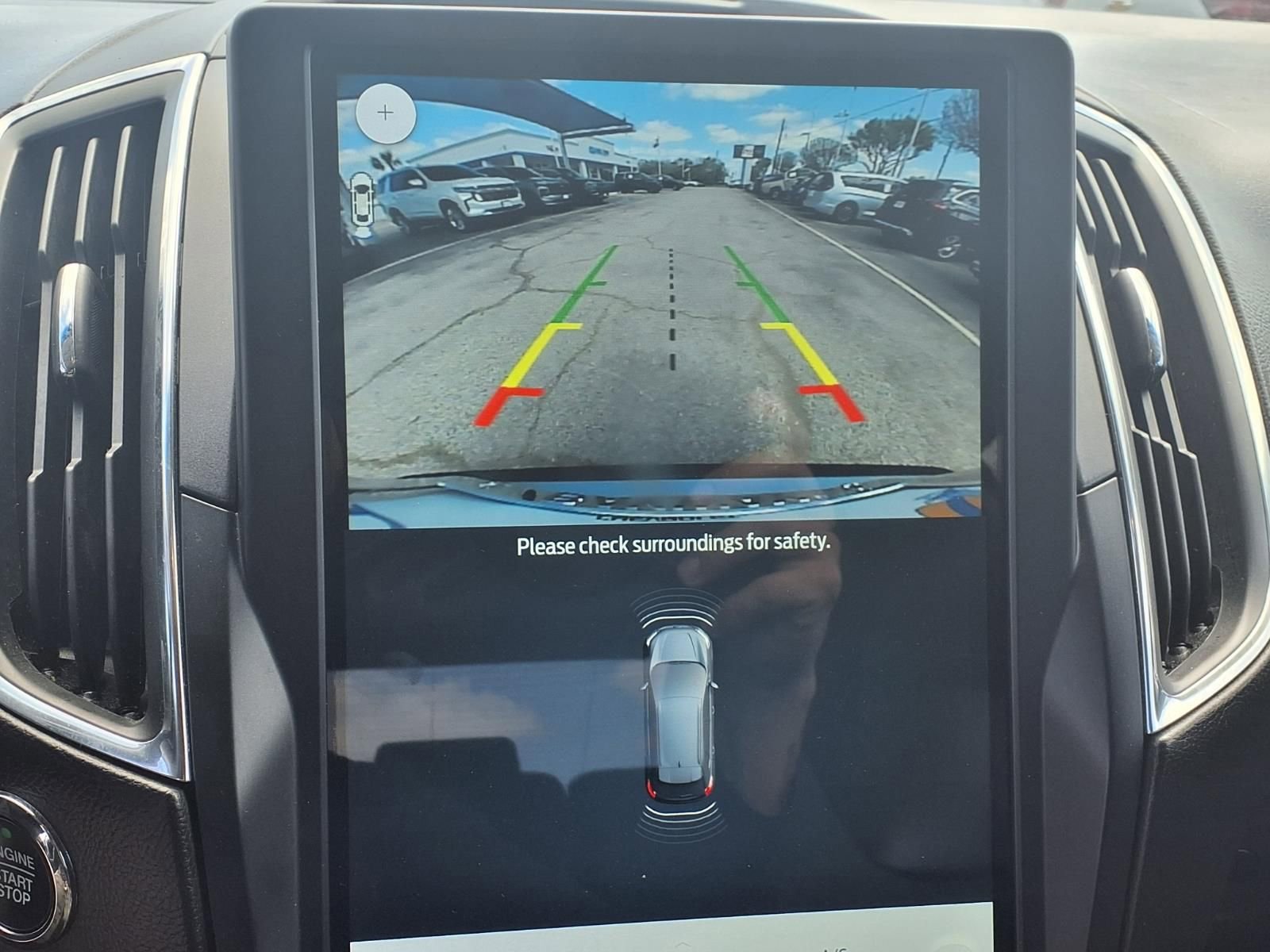 Used 2022 Ford Edge Titanium w/ Equipment Group 301A image 5