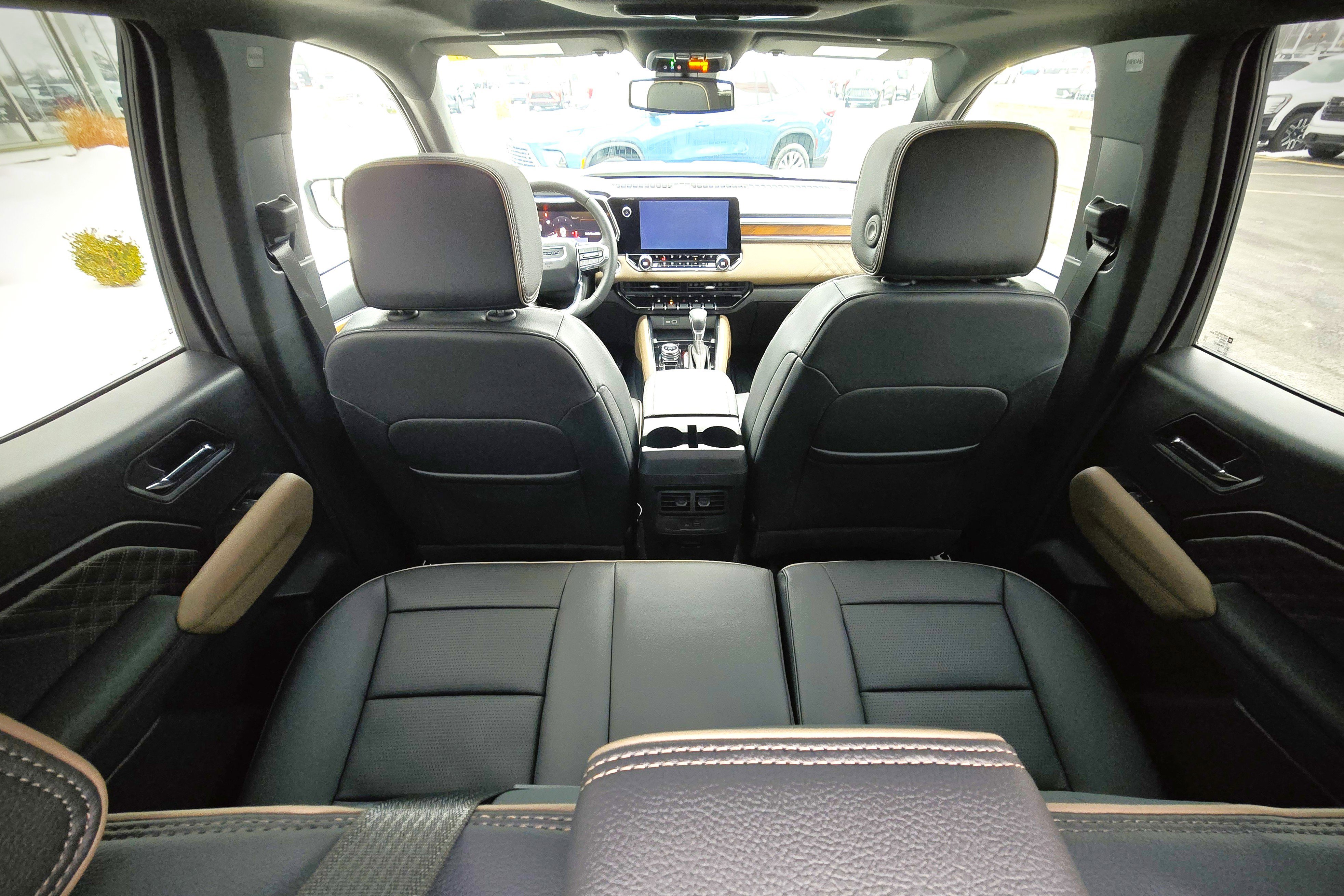 New 2026 GMC Canyon Denali image 15