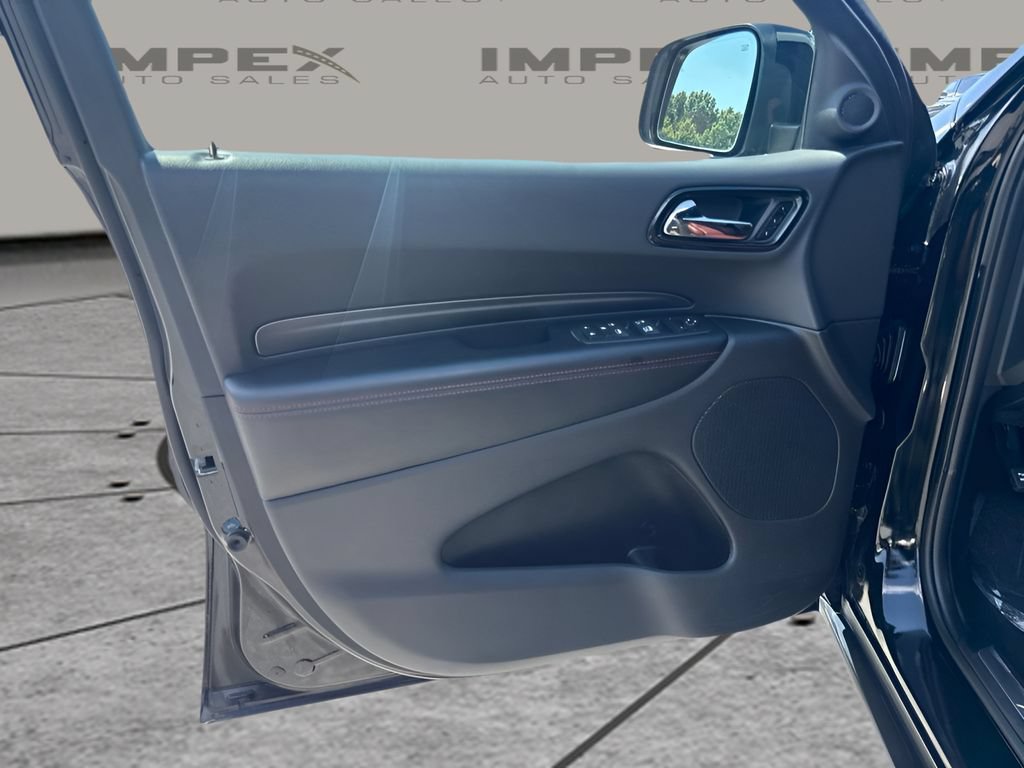 Used 2025 Dodge Durango GT AWD/4WD image 23