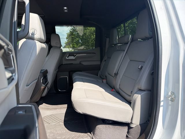 Used 2024 Chevrolet Silverado 1500 LTZ w/ LTZ Premium Package AWD/4WD image 26