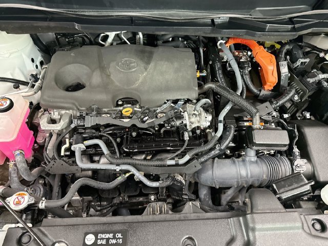 Used 2022 Toyota Sienna Platinum AWD/4WD image 34