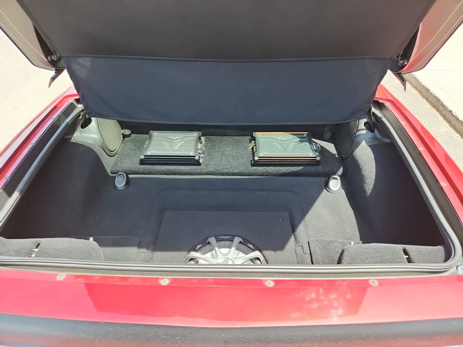 Used 2001 Chevrolet Corvette Coupe w/ Preferred Equipment Group2 RWD image 25