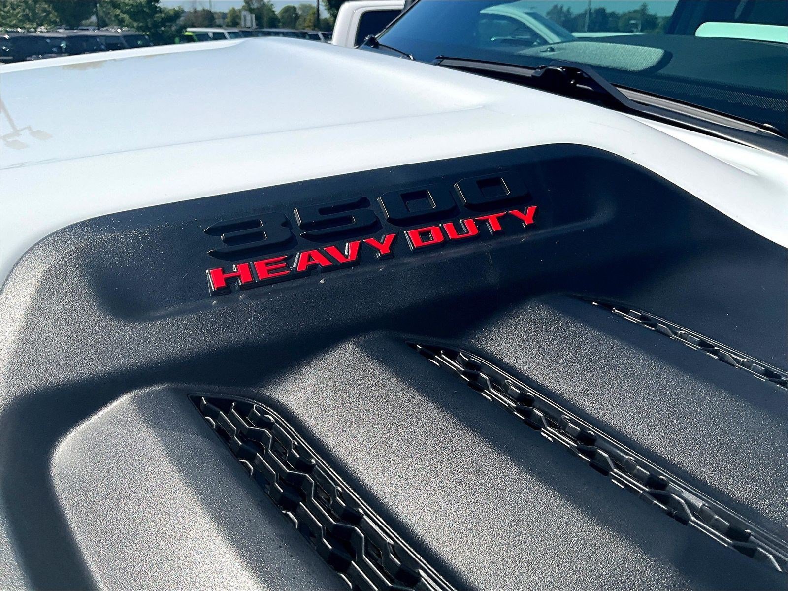 New 2027 RAM 3500 Laramie AWD/4WD image 11