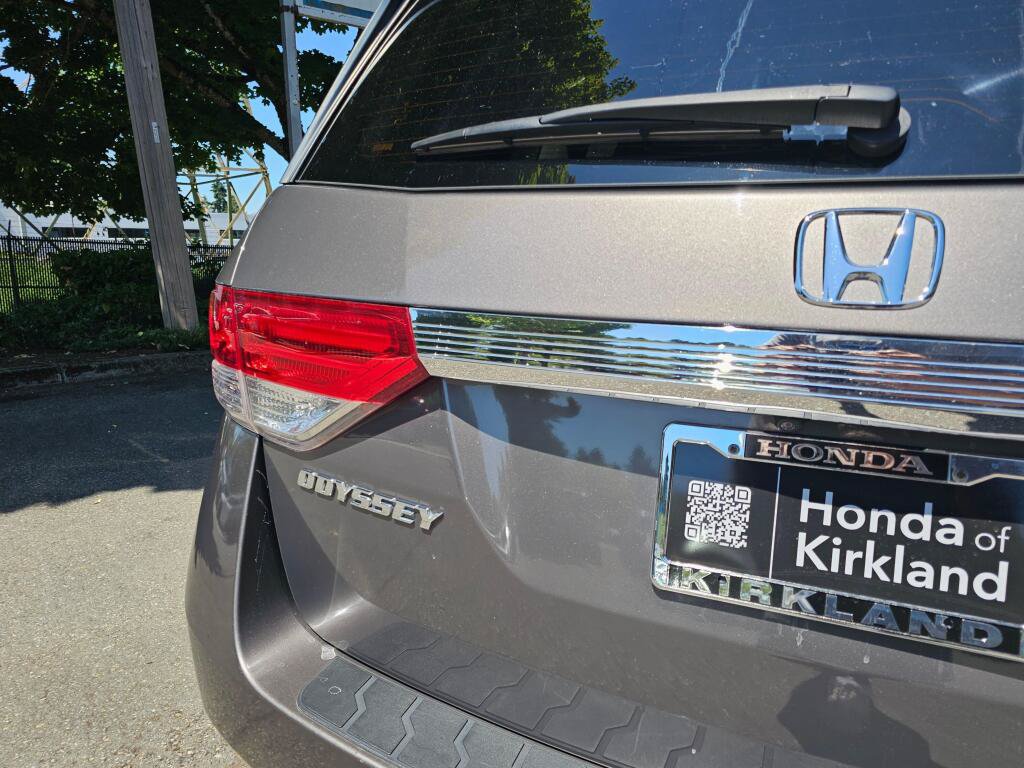 Used 2017 Honda Odyssey SE image 15