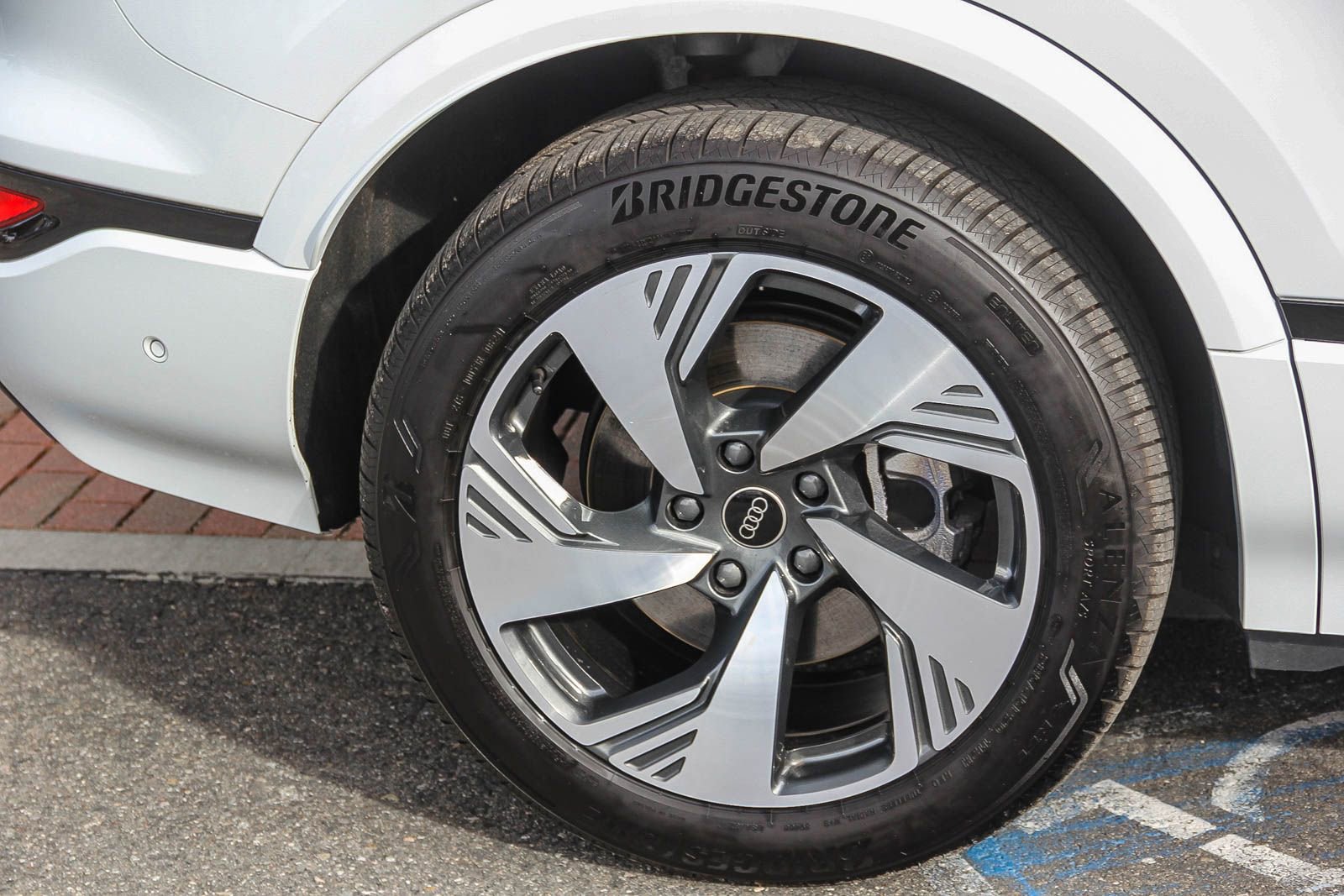 Certified 2025 Audi Q6 e-tron Premium Plus image 11