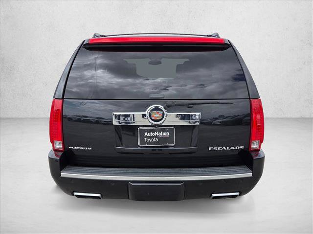 Used 2013 Cadillac Escalade Platinum AWD/4WD image 6