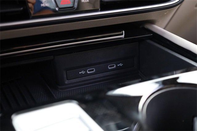 New 2026 Volkswagen Atlas SE image 16