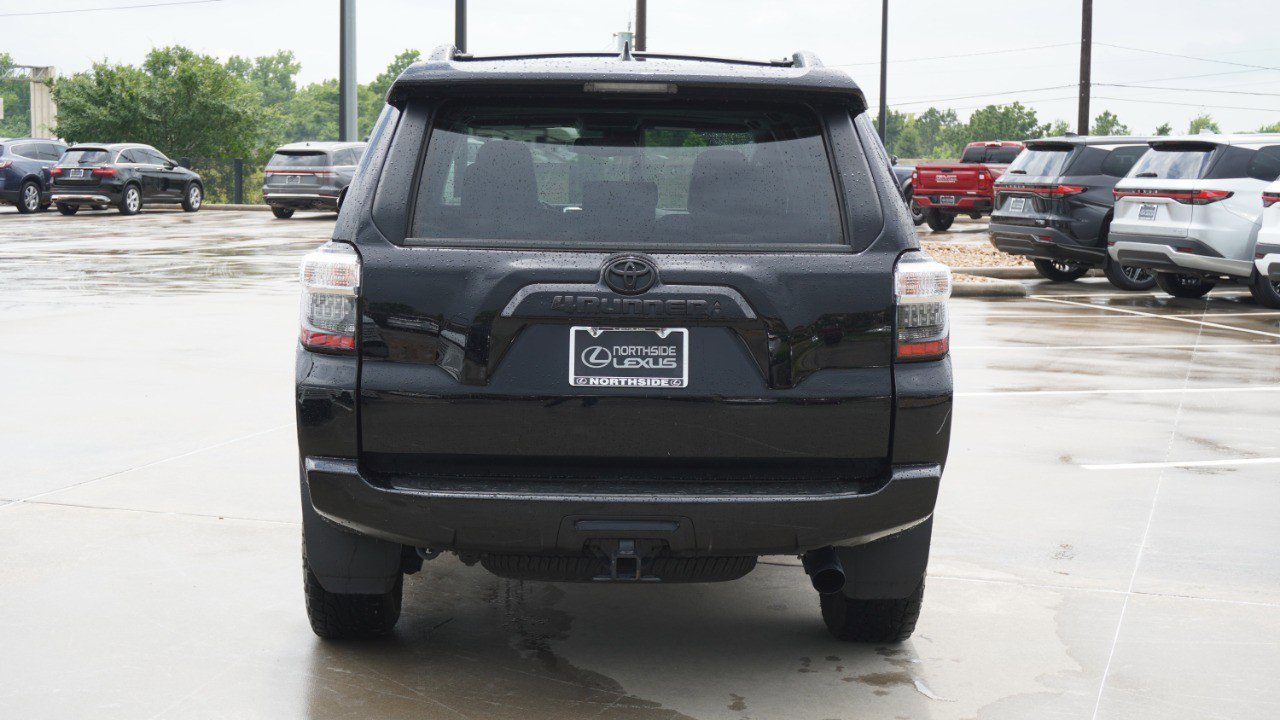 Used 2023 Toyota 4Runner SR5 Premium w/ Moonroof Package RWD image 7