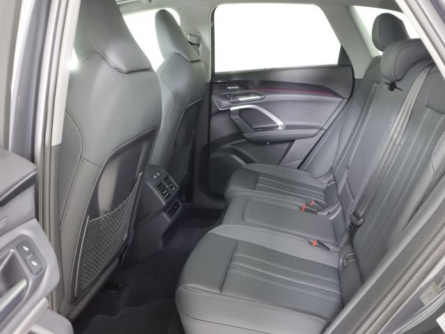 Used 2025 Audi Q5 Premium Plus AWD/4WD image 15