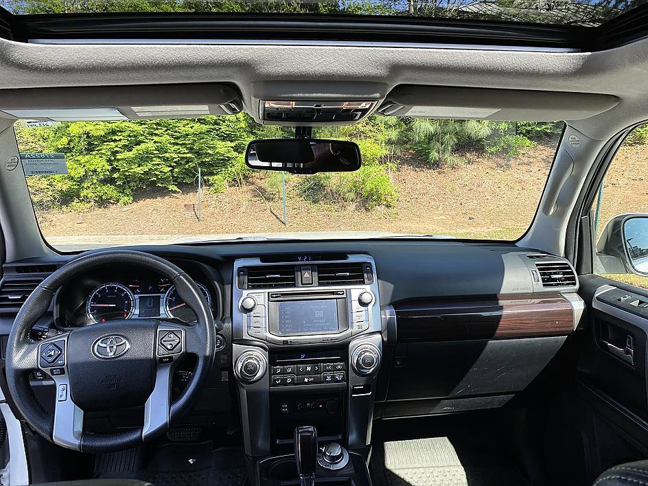 Used 2017 Toyota 4Runner Limited image 10