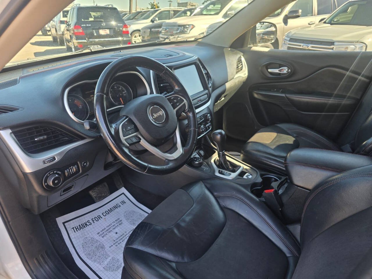 Used 2016 Jeep Cherokee Trailhawk w/ Comfort/Convenience Group AWD/4WD image 62