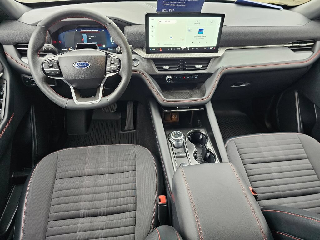 Certified 2025 Ford Explorer ST-Line AWD/4WD image 16
