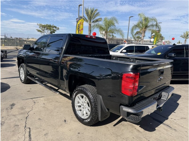 Used 2018 Chevrolet Silverado 1500 LT w/ All Star Edition RWD image 12