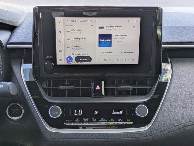 Used 2023 Toyota Corolla Cross AWD Hybrid w/ Moonroof Package image 17