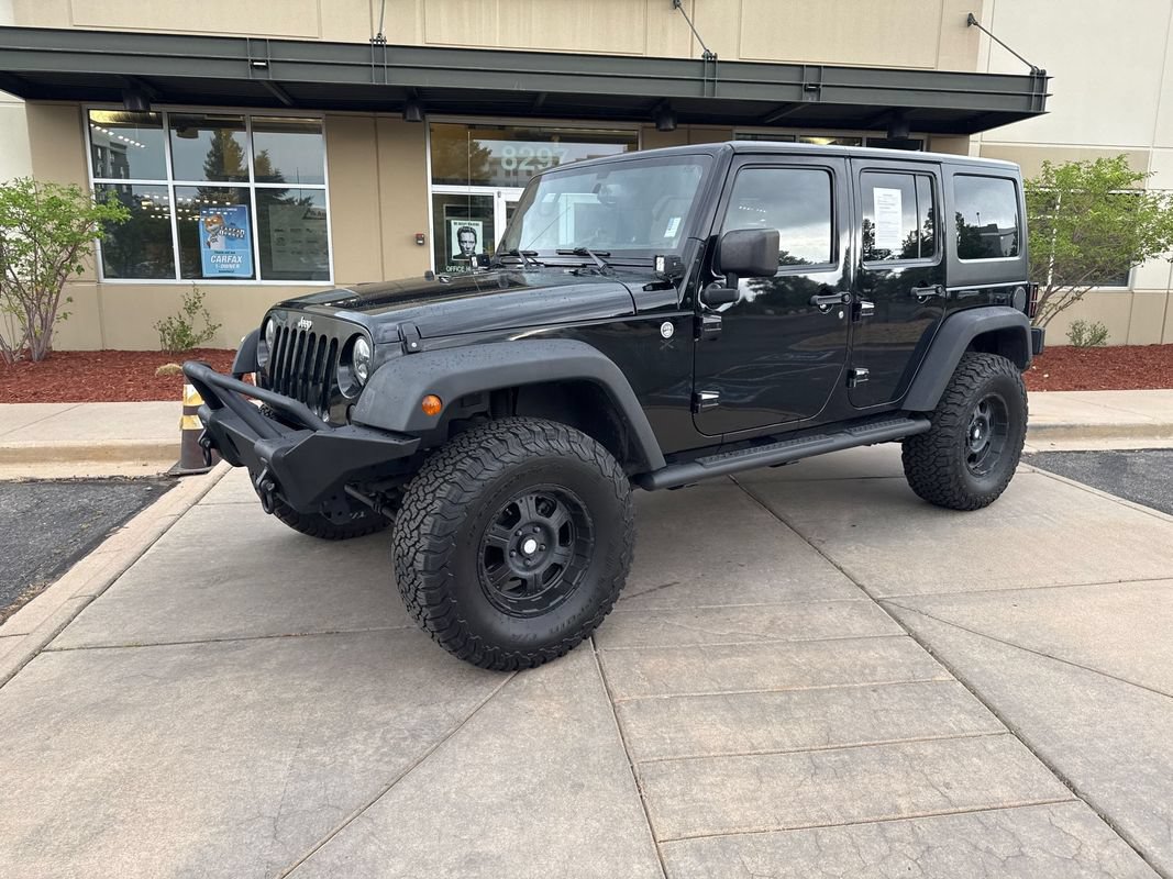 Used 2013 Jeep Wrangler Unlimited Sport AWD/4WD image 3